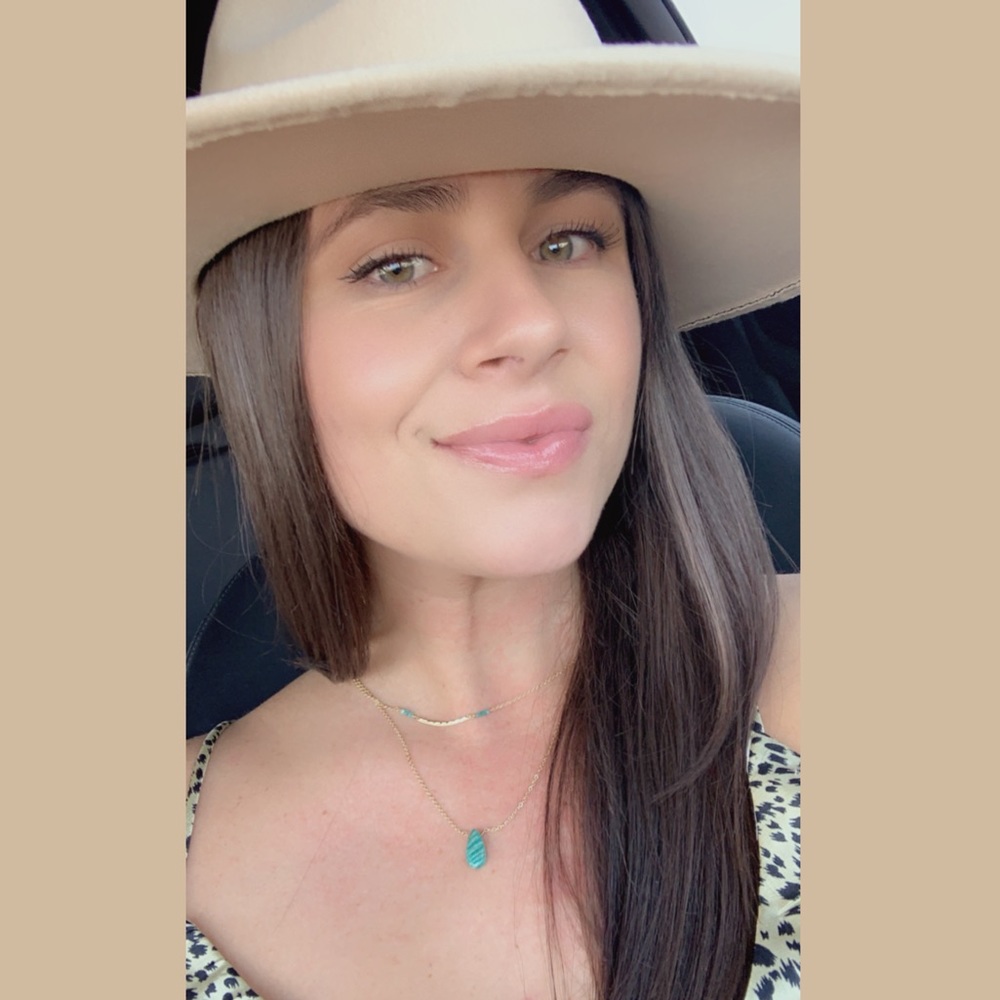 Meet your Posher, Brianna
